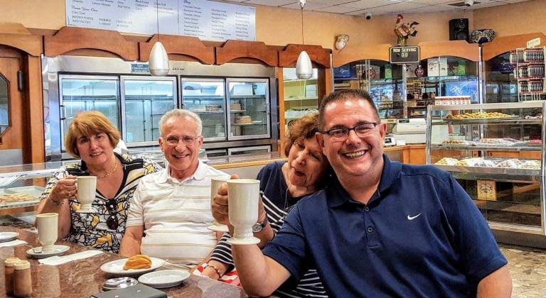 received_454482471599585